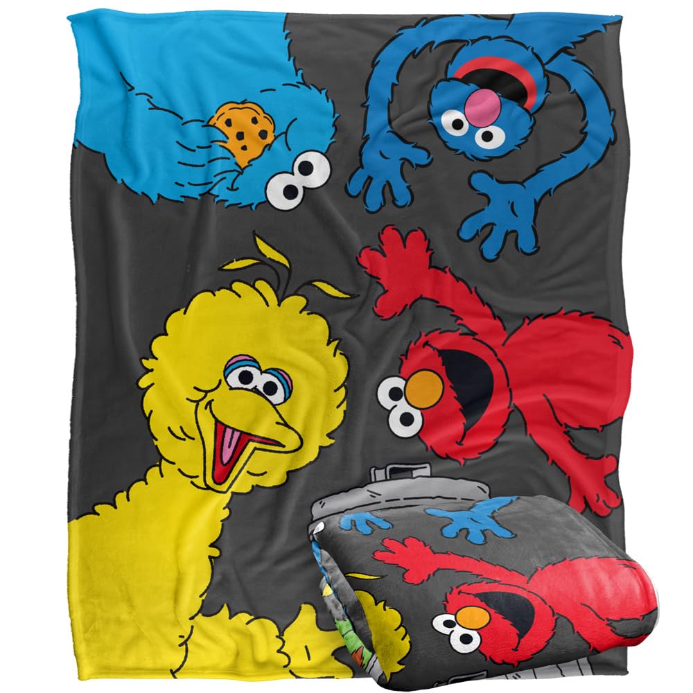 Sesame Street Blanket, 152 x 127 cm Characters All Around Silky Touch Super Soft Throw Blanket