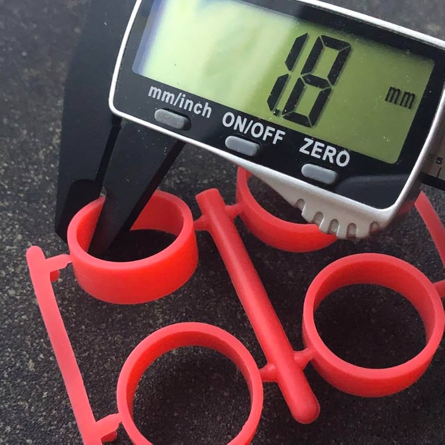 Amazon | ミニ四駆 中径ペラタイヤ 内径23.6mm 厚み1.8mm レッド 通販