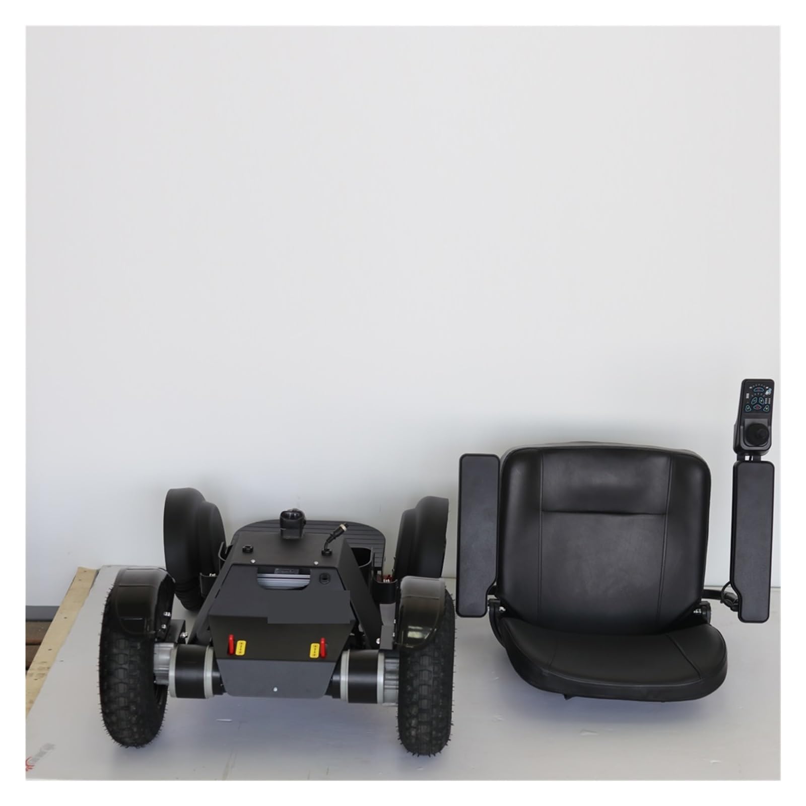 Silla De Ruedas Eléctrica Todoterreno 600W, Desmontaje Rápido 64cm Ancho, Ligera Con Batería Litio Movilidad Cómoda Fluida(PW12C)