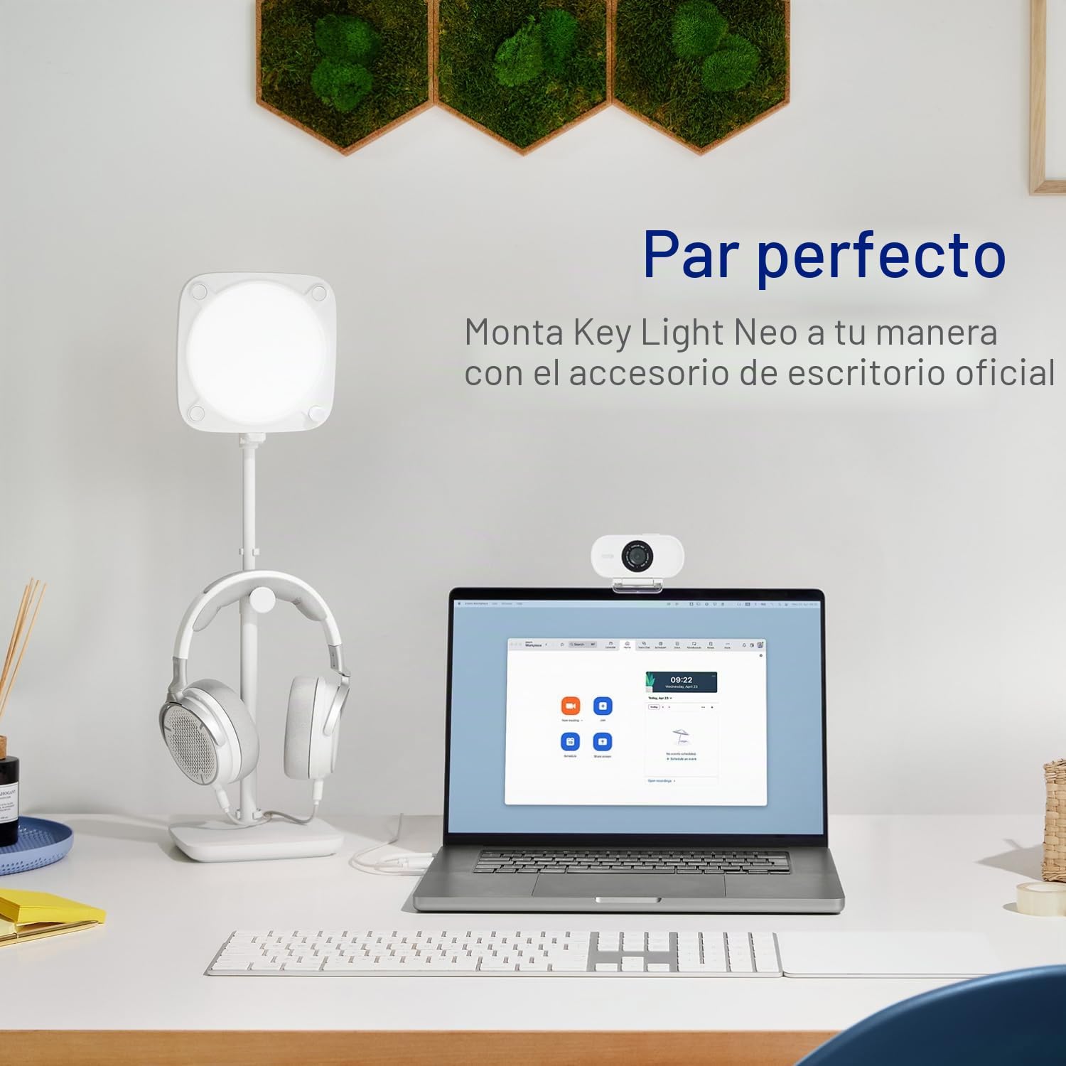 Elgato Stand para Key Light Neo – Soporte de Escritorio con Base Pesada, Altura e inclinación Ajustables, Soporte para Auriculares, Blanco Limpio – para Key Light Neo o Facecam Neo