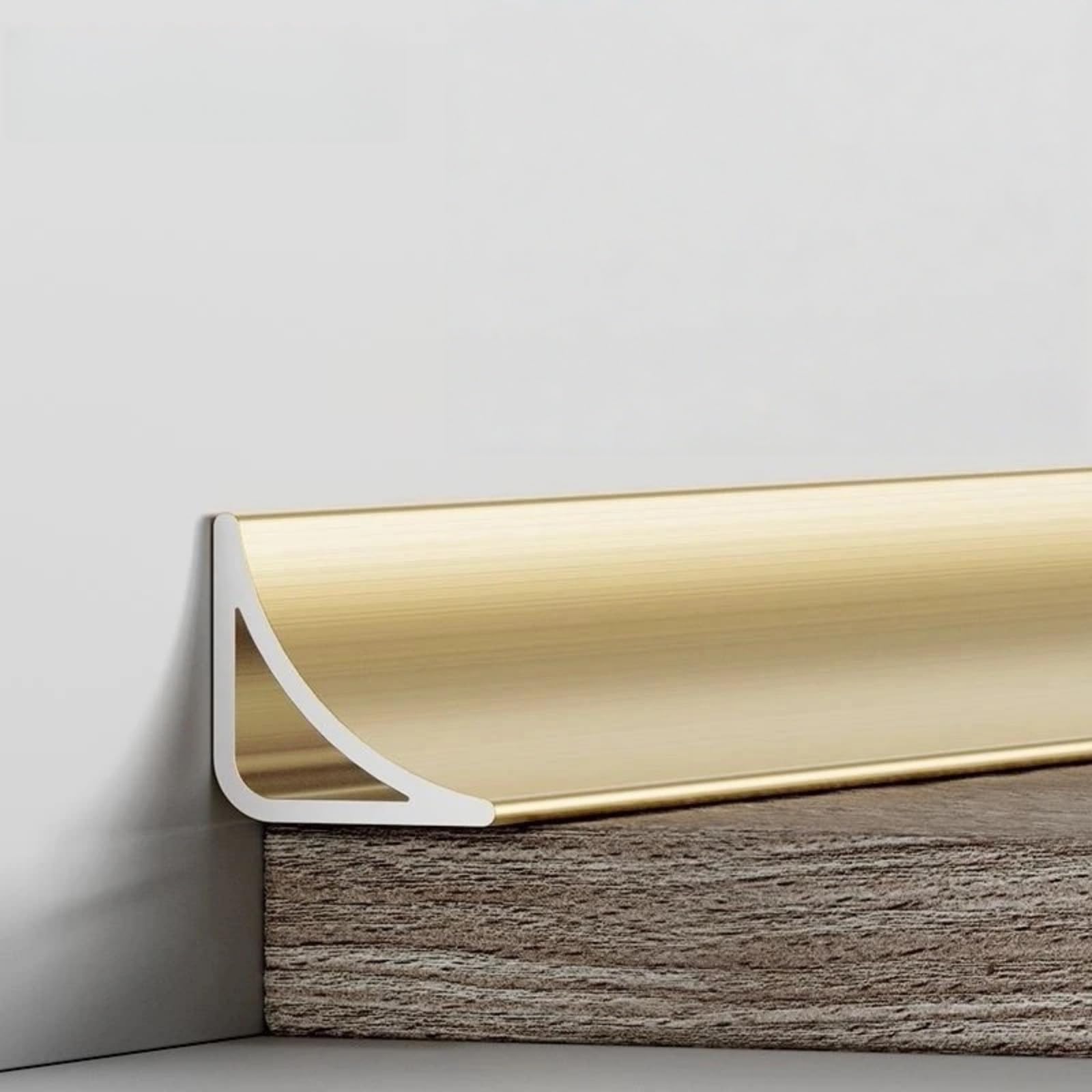 Profil de finition alu B-Gold : protection d'angle mural et bordure de sol haute résistance