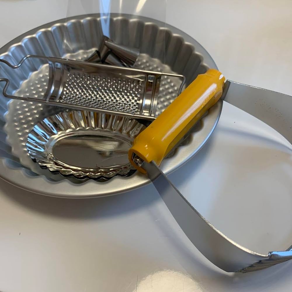 Amazon.co.jp: MONCHERE モンシェールチーズ削り機パイ