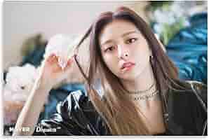 Yuna　2本 Amazon.co.jp: YUNA ユナ Itzy イッチ IT Z ME Mini Album