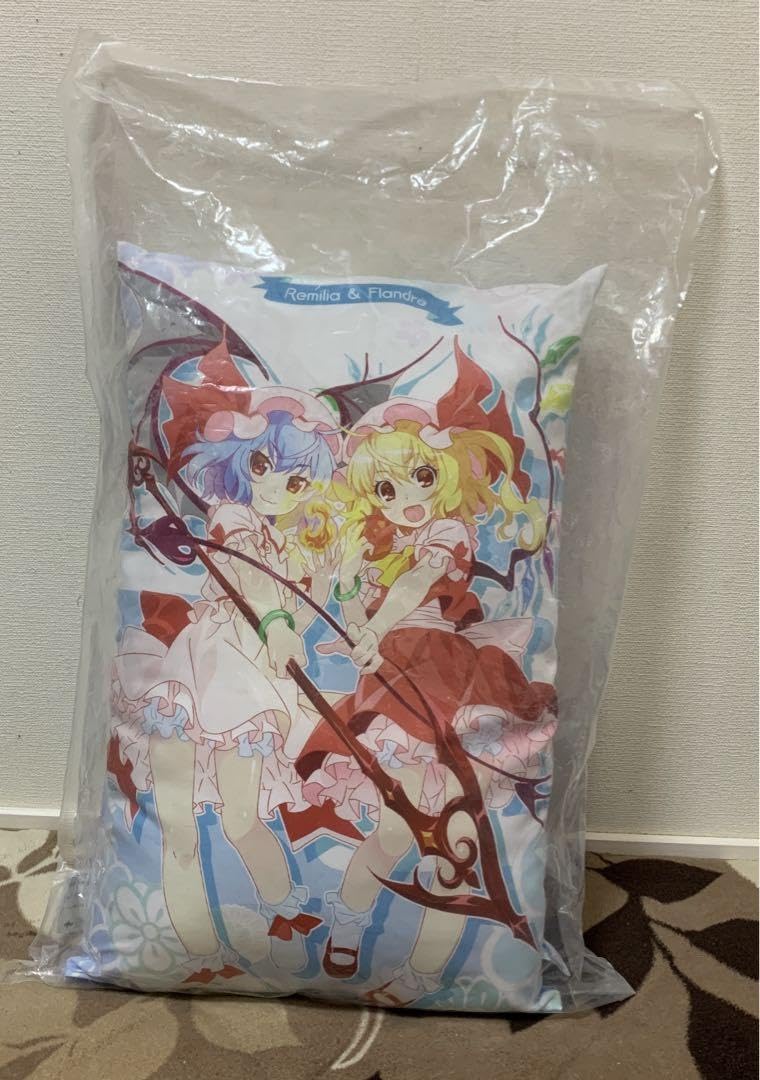 クッション　レミリア・スカーレット 東方Project クッション [レミリア・スカーレット] ふもふもれみ
