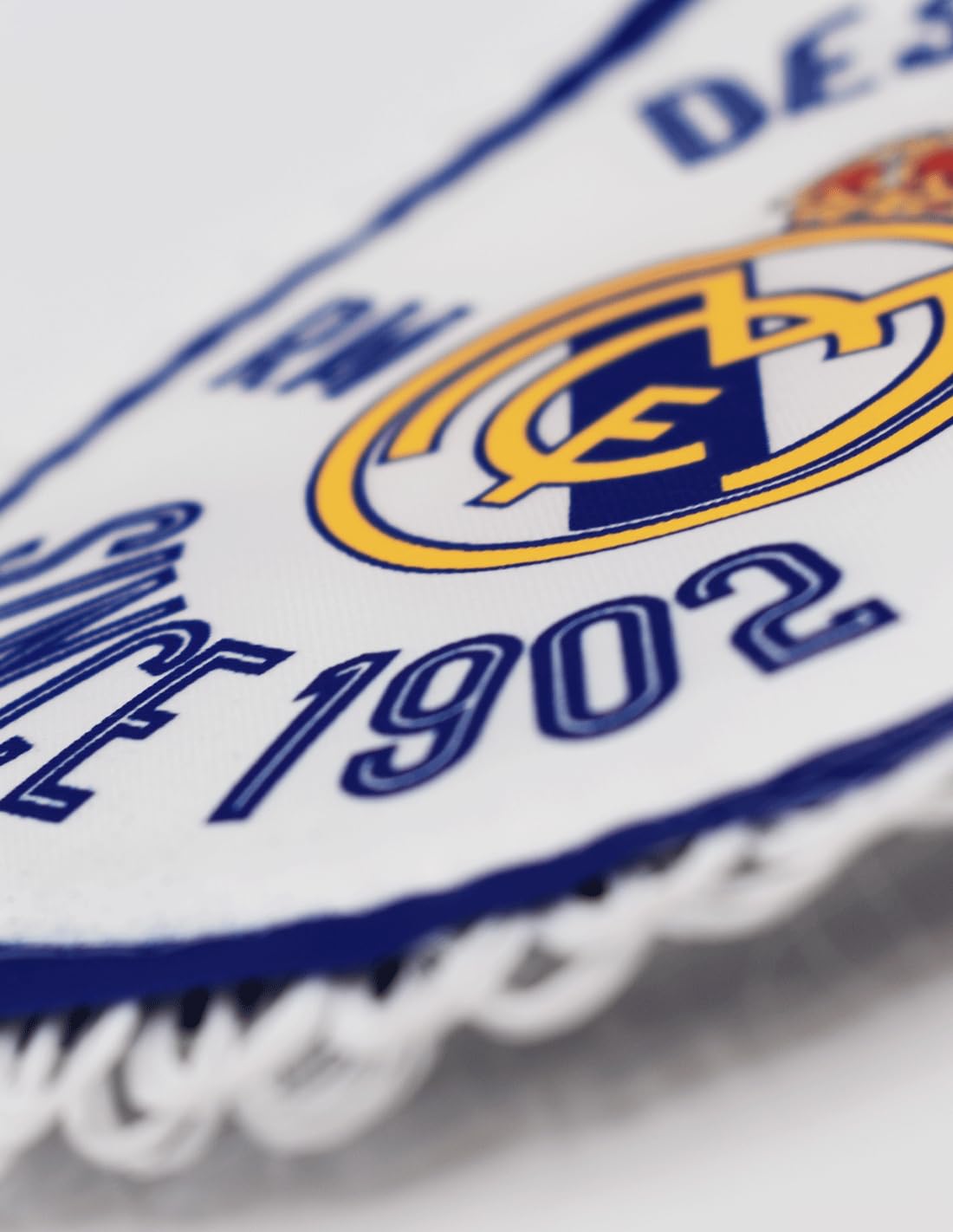 banderín real madrid - Comprar Banderas y Banderines de Fútbol en