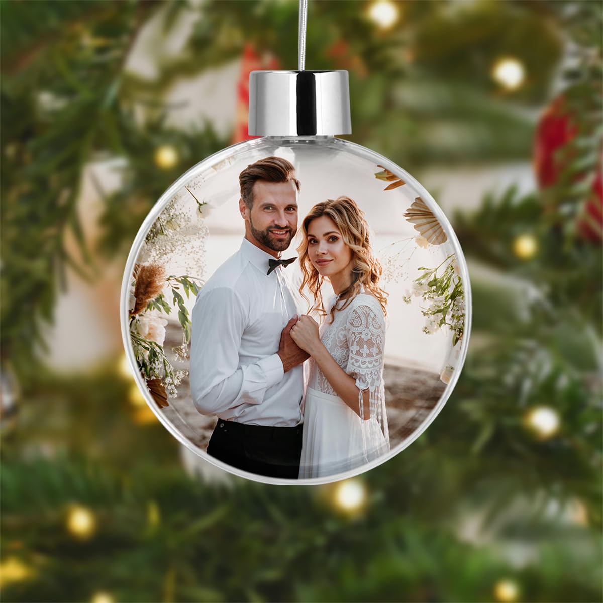 Hallmark Personalisierbare Weihnachtskarte Mit Bilderrahmen-Kugel-Design - Nachhaltig & Festlich
