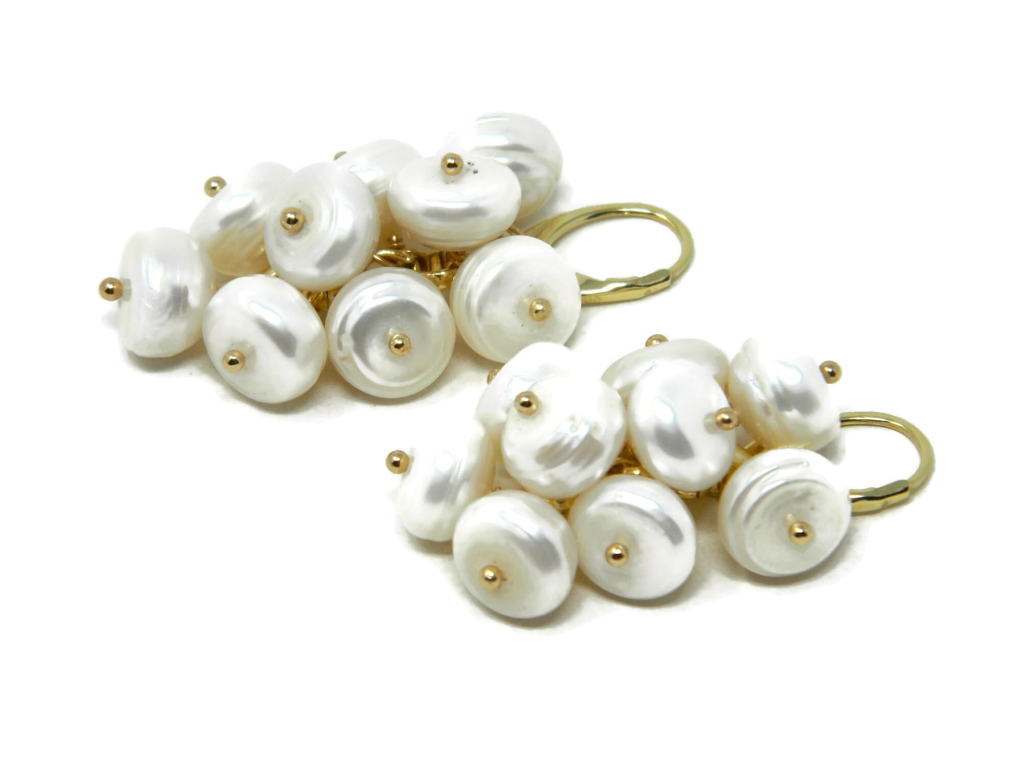 DodiGioielli Orecchini Pendenti a Grappolo con Perle di Fiume Bianche a Rondelle, Argento 925 Placcato Oro Giallo, 5 cm, Handmade in Italy