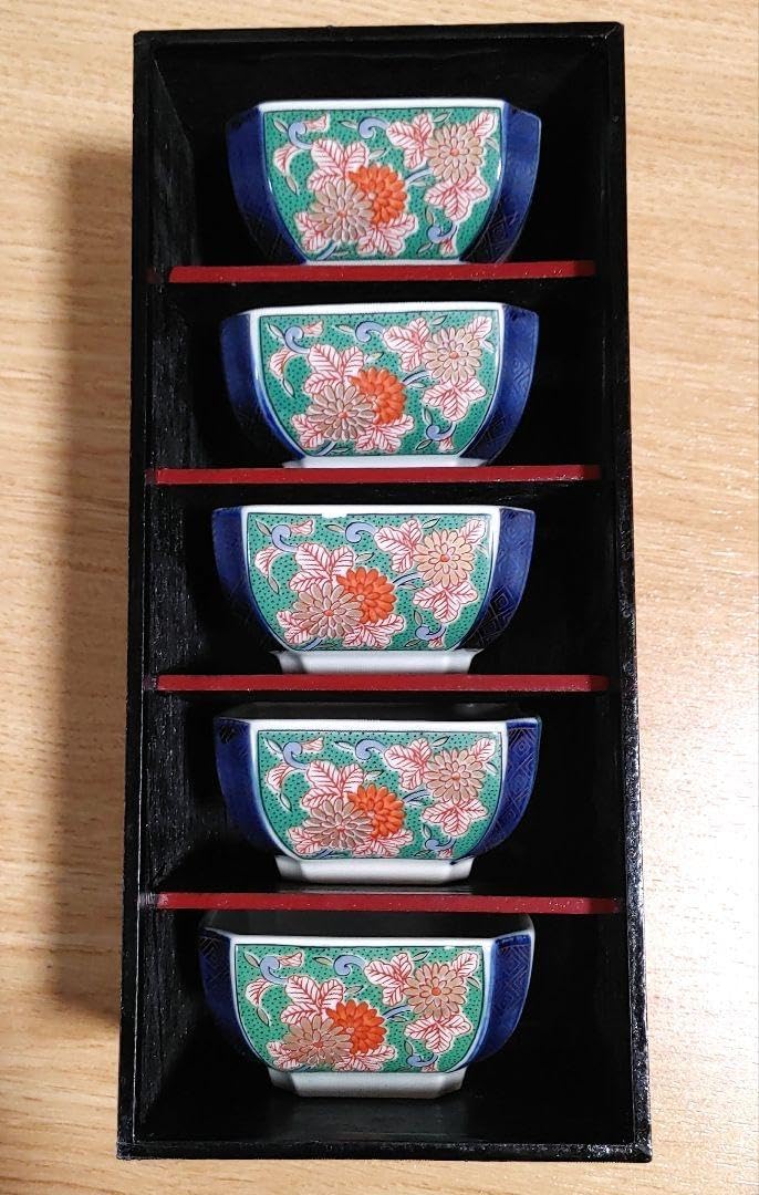 5個セット 花柄 陶器 茶碗　平安　壱楽 Amazon | 花柄陶器茶碗5個セット | ノーブランド品 | 飯碗 通販