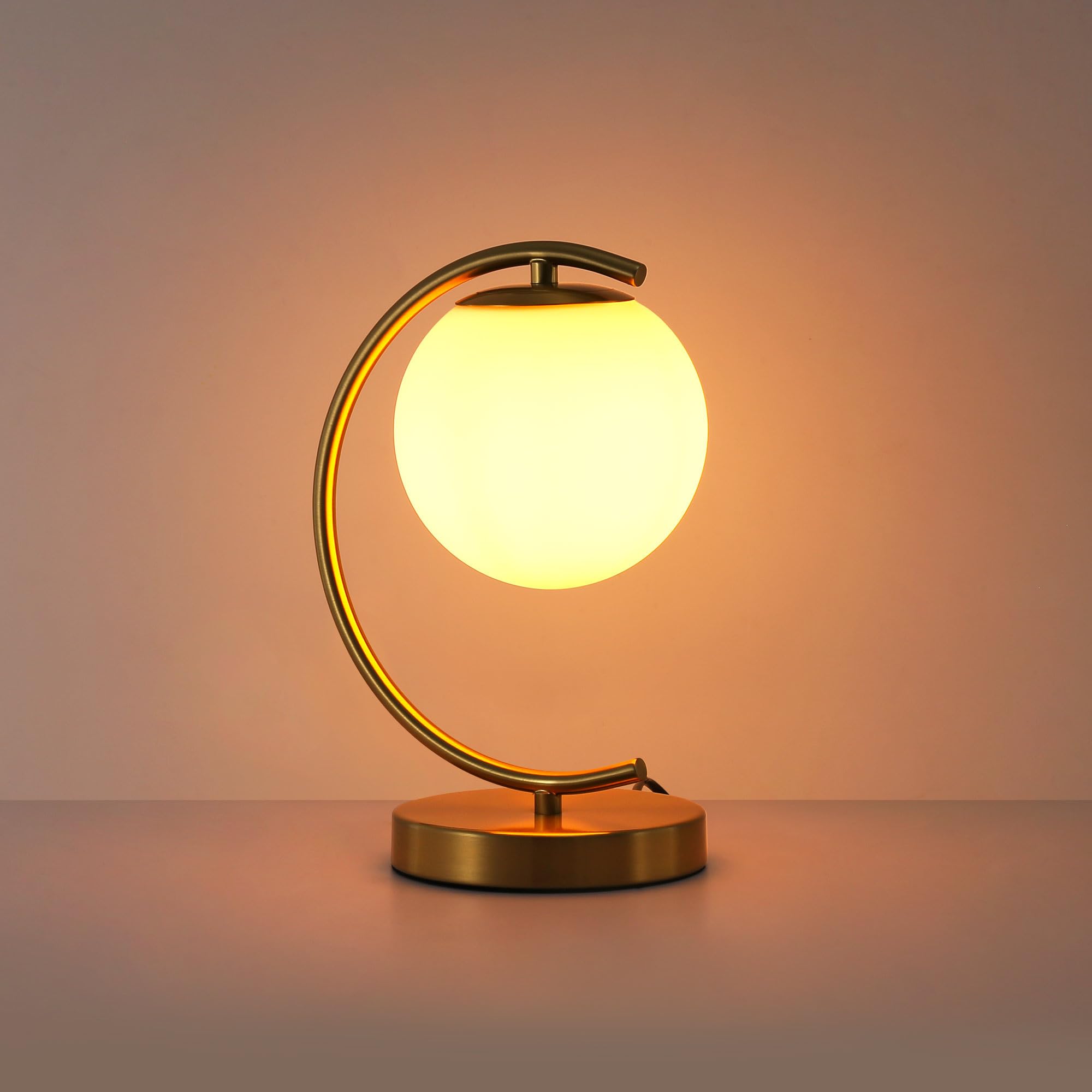 Lámpara de mesa BARCELONA LED dorado, cristal opal y aluminio metálico, diseño grande clásico y moderno, estilo retro y lujo para dormitorio, salón y escritorio