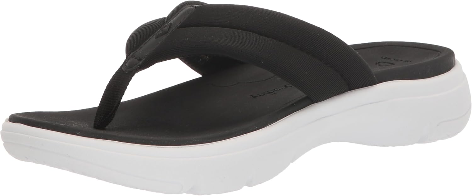 Vera Bradley Women's Everyday Comfort Sandal Slipper, Black, 8