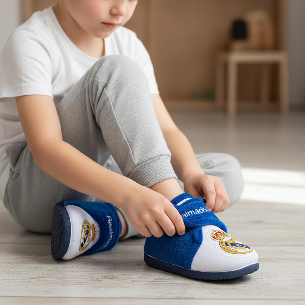 MARPEN SLIPPERS, Zapatillas de casa Real Madrid CF Oficiales Botitas de Invierno para Bebé, Niño o Niña, Temporada 25/26