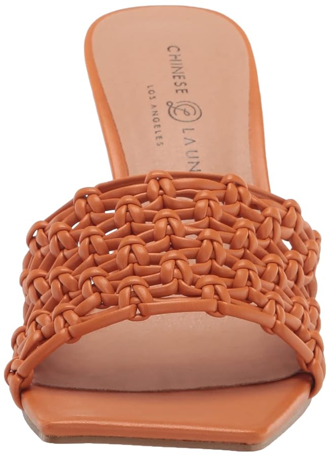 CHINESE LAUNDRY　ベージュ ストラップヒール Amazon.com | Chinese Laundry Women's Friendly Heeled Sandal