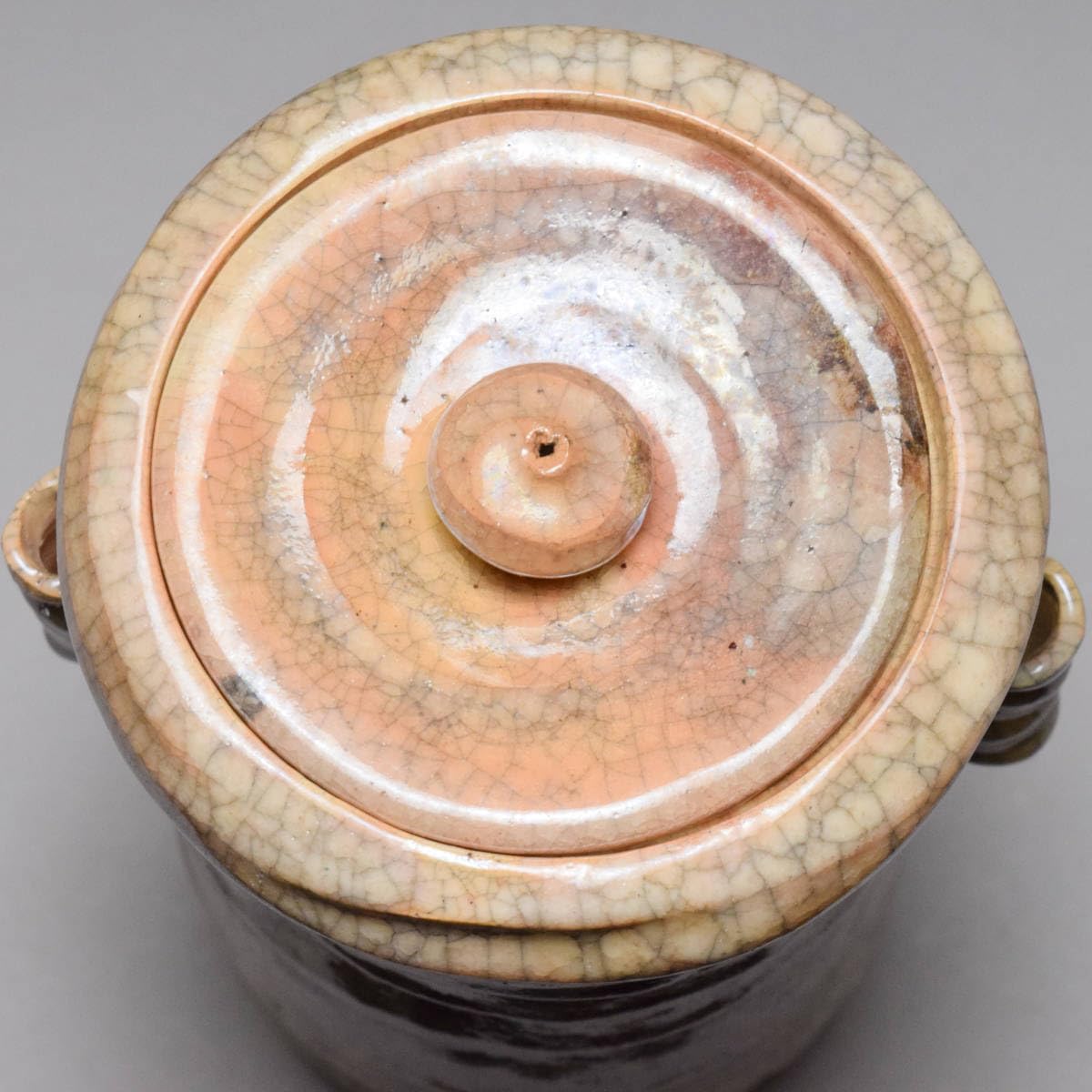 十三軒吉向 作 香炉釉 耳付 水指 Amazon.co.jp: 十三軒吉向造香炉釉耳付水指共箱茶道具【x-109】 303