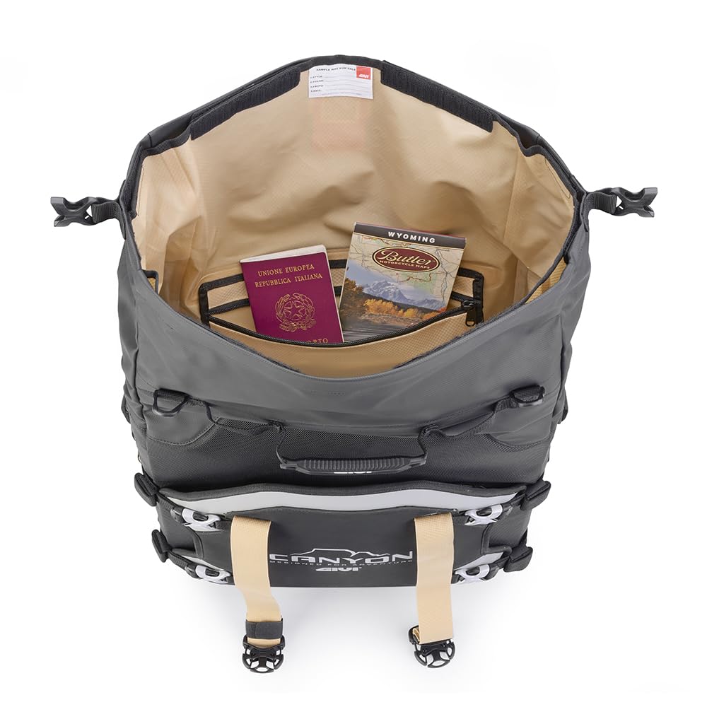 GIVI GRT709B Canyon, Coppia di Borse Laterali Moto Waterproof con Sistema di Fissaggio Unifit, 35+35 Litri