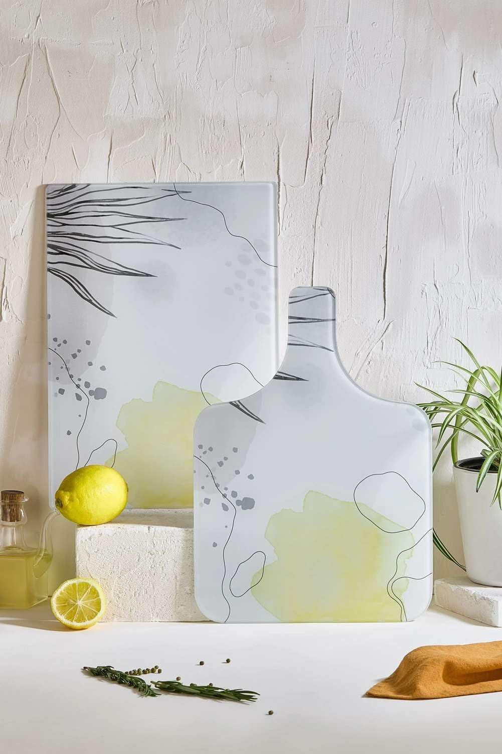 Set di taglieri di alta qualità (2 pezzi), 100% vetro temperato, 25 x 35 cm, antibatterico, facile da pulire, piedini in silicone antiscivolo, ideale per la preparazione sicura degli alimenti