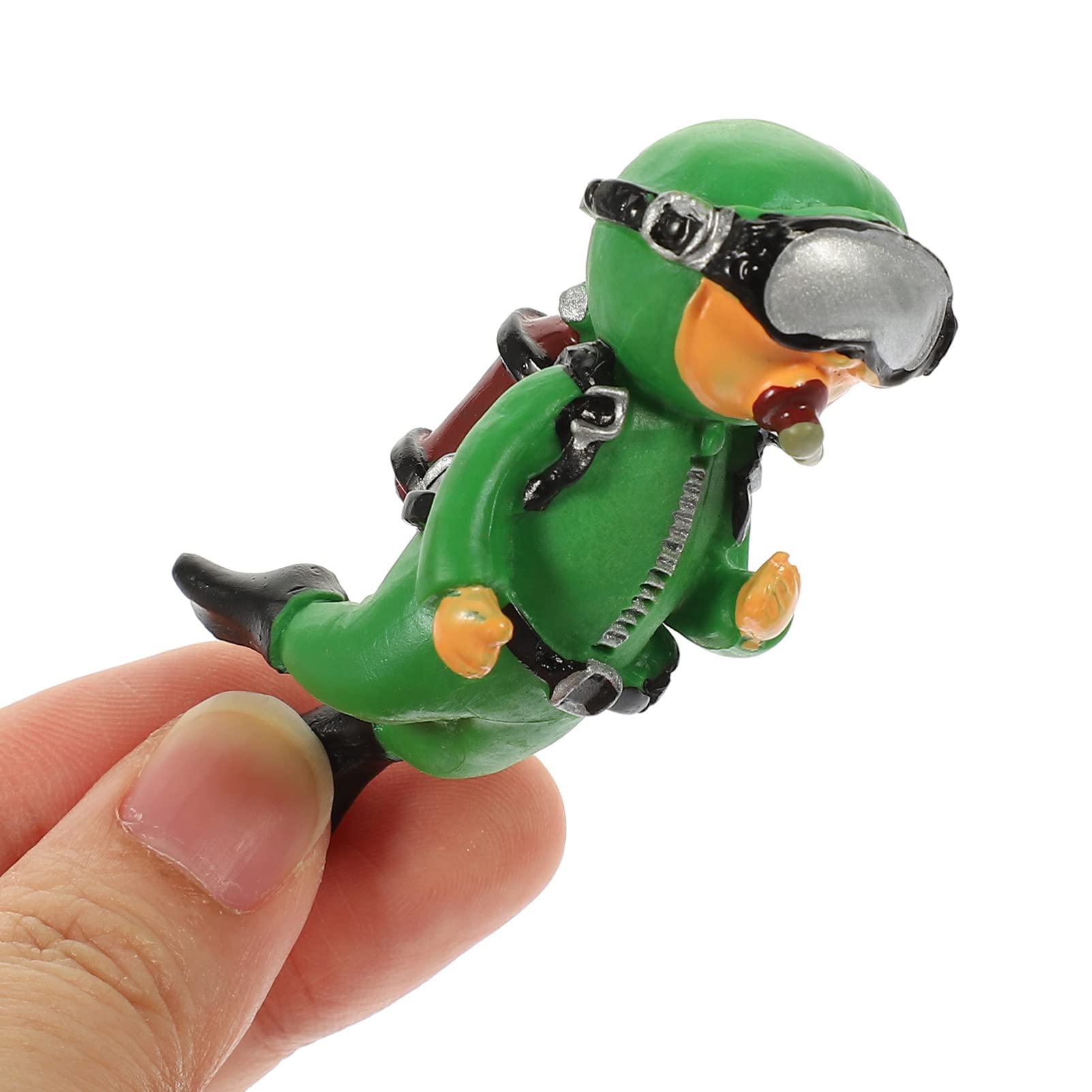 Toddmomy 12 Pièces Ornements D'aménagement Paysager D'aquarium Mini-Figurines Mini Figurines pour Enfants Jouet d'enfant Petits Jouets De Bain Les Plongeurs PVC Accessoires Dessin Animé