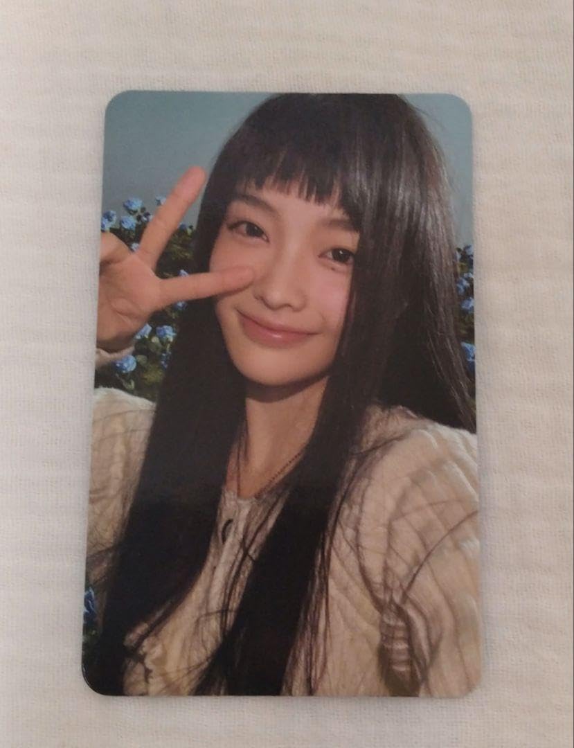 Amazon.co.jp: ILLIT アイリット イロハ トレカ アルバム封入 : おもちゃ