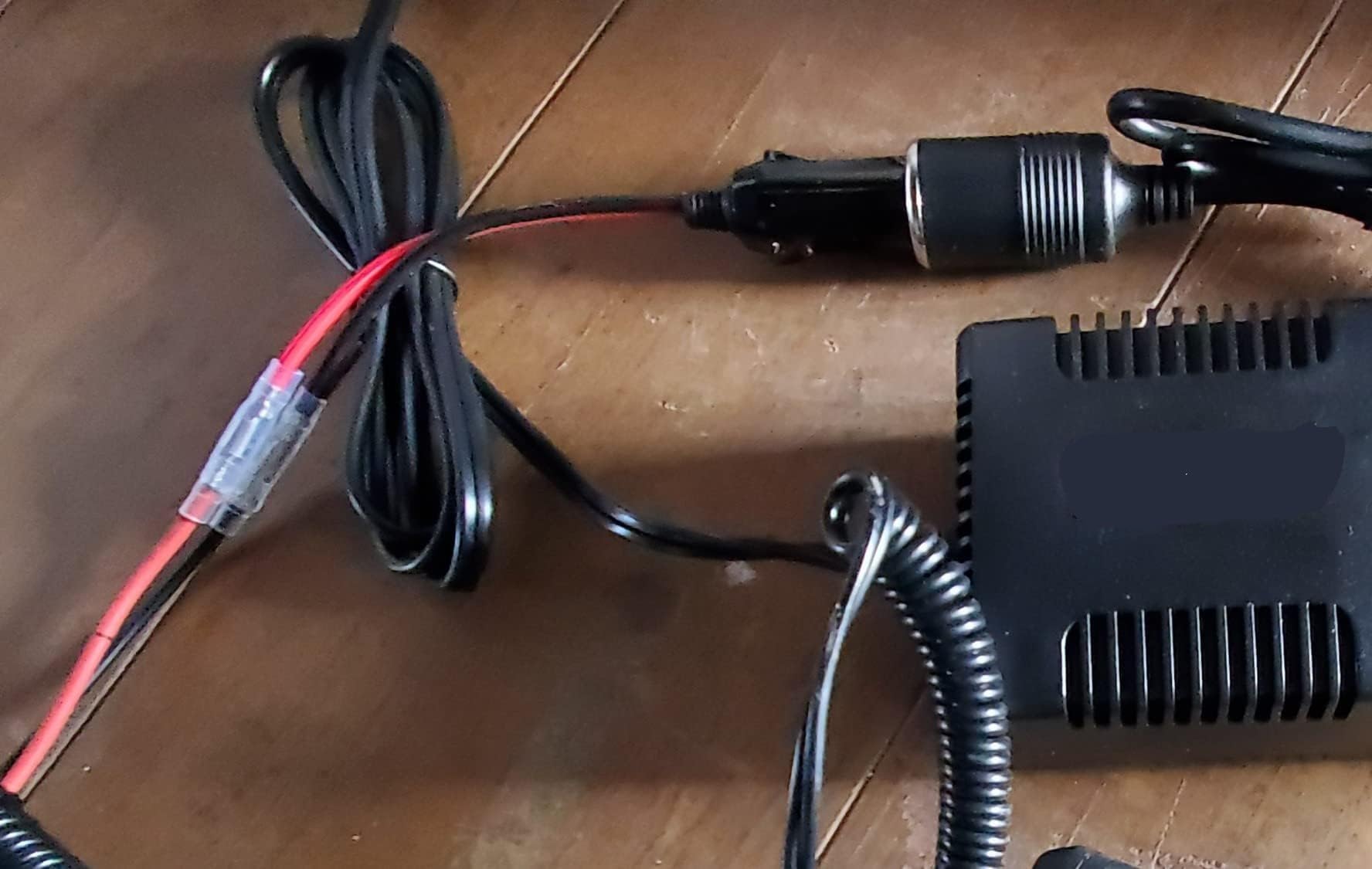 2 Pcs 12V / 24V Presa Accendisigari, Con Clip a Coccodrillo