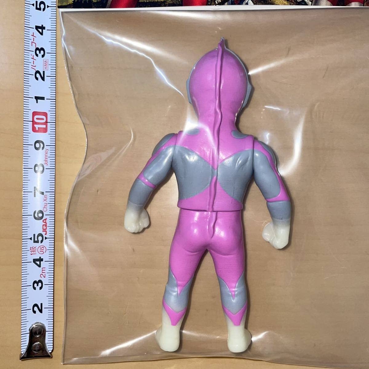 Amazon.co.jp: MAXTOY マン 蓄光 GID arktz限定 アークティーズ ソフビ