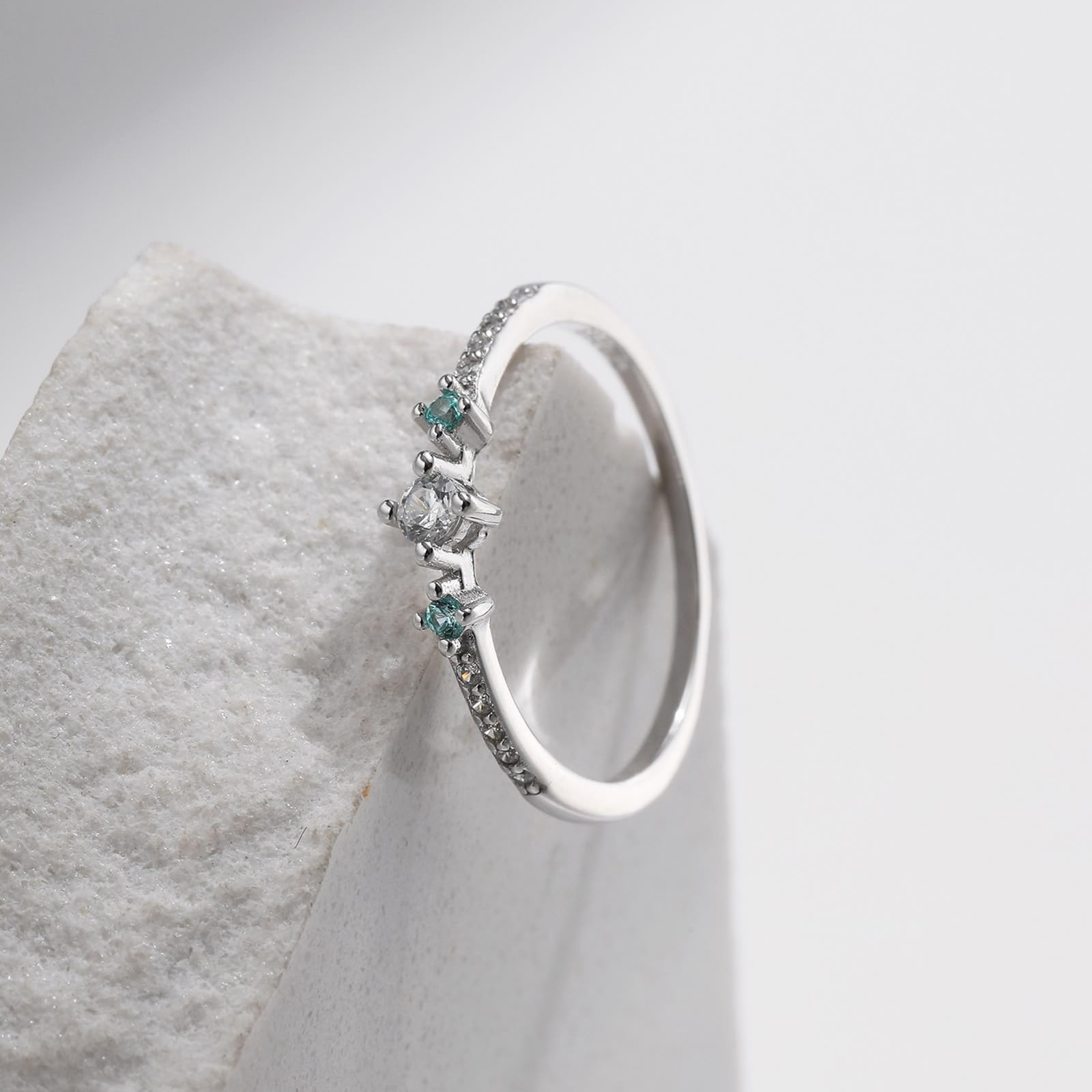 Anillo de oro blanco de 9 K/14 K para mujer, Moissanite, 3 mm, elegante, apilable