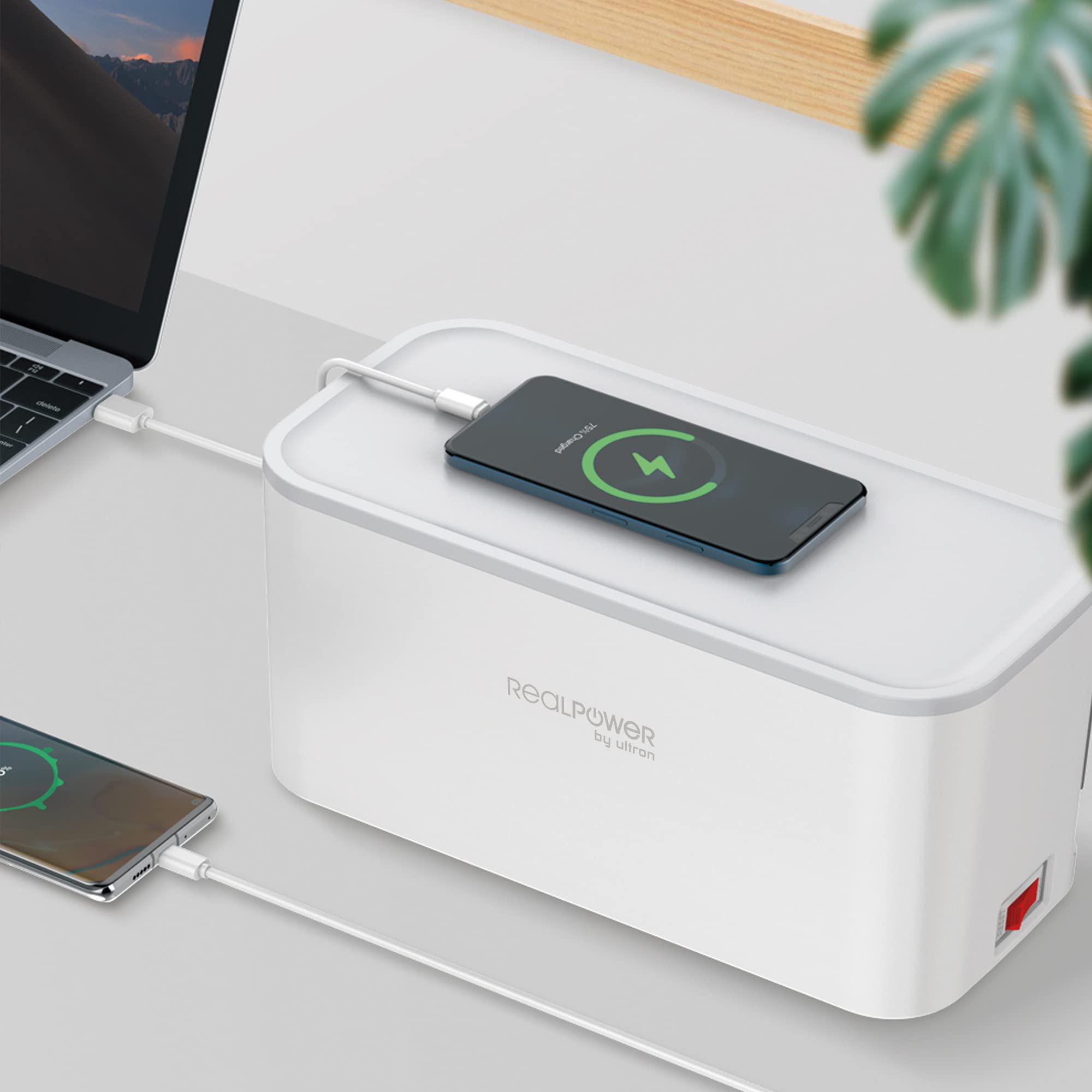 RealPower PowerBox 522 5-krotna kostka z 2 x USB i 2 portami ładowania USB-C