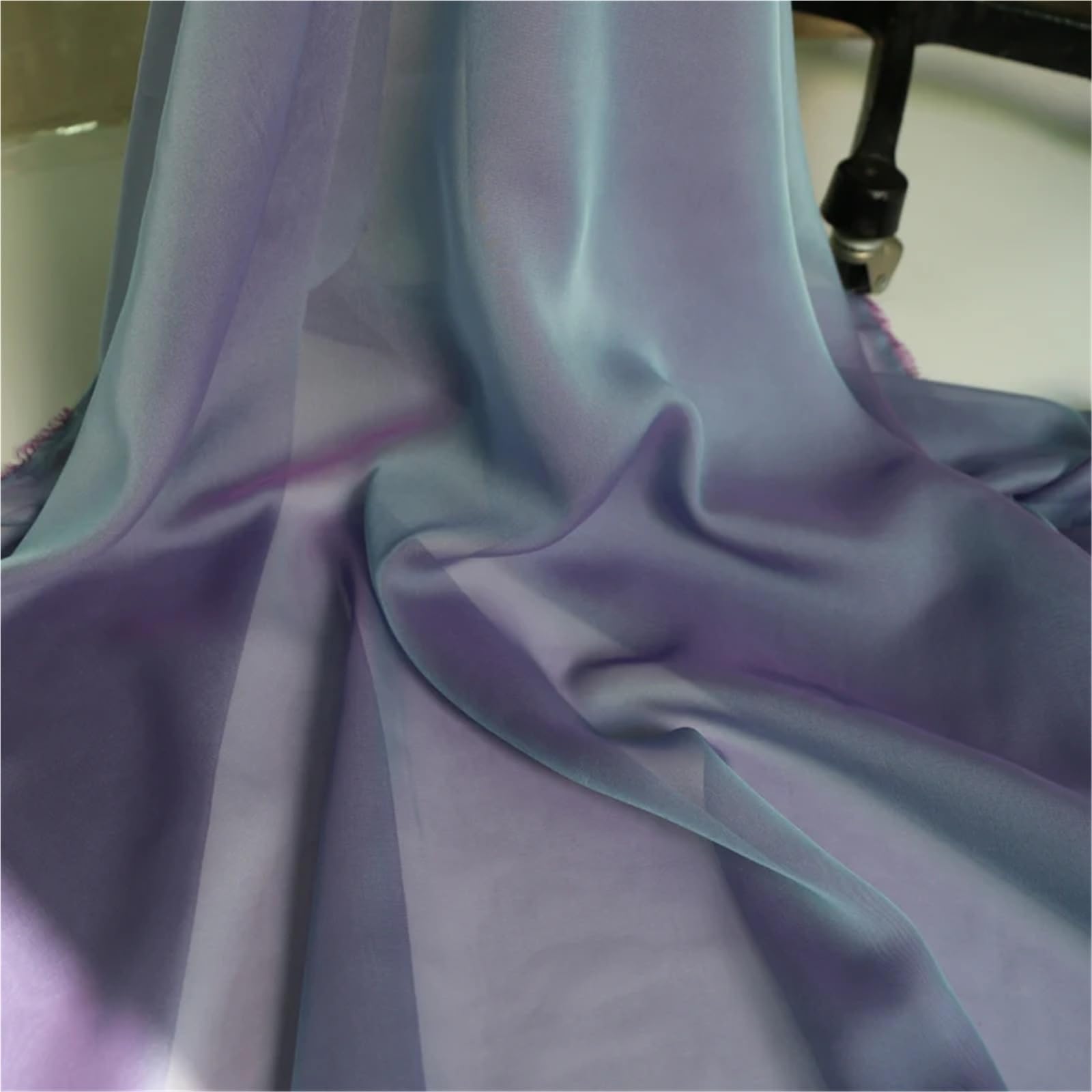 100 x 148 cm, tela de gasa superfina de 2 tonos, suave para baile de novia, tela de sombreado para coser (2 azules lila, 10 metros x 1,48 metros)