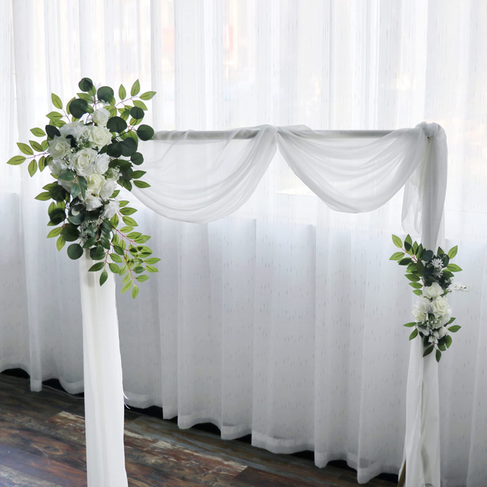 Set mit 2 Blumenbögen, weiße Rose, Pfingstrose, Gypsophila, Türkranz mit grünen Blättern, rustikale künstliche Blumengirlande für Zeremonie und Empfangsdekoration