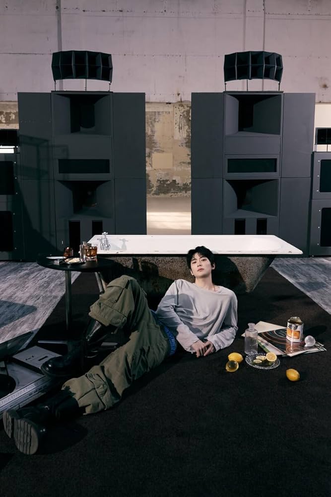 ジェヒョン J LP Amazon.com: JAEHYUN - 1st Album J [J Ver.]: Baby