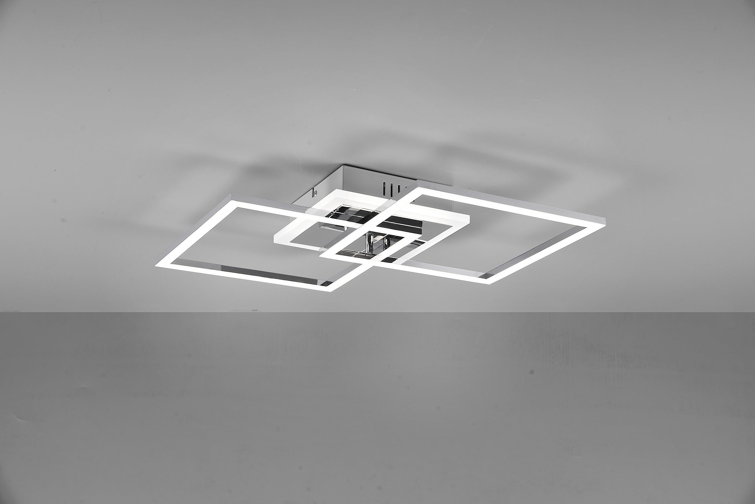 Reality, Plafón, Venida incl. 1 x LED,SMD,25,0 Watt,4000K,3000 Lm. Cuerpo: Metal, Cromo A:57,5cm, L:35,0cm, A:7,5cm Montaje en techo y pared,Función de memoria,IP20,4000K