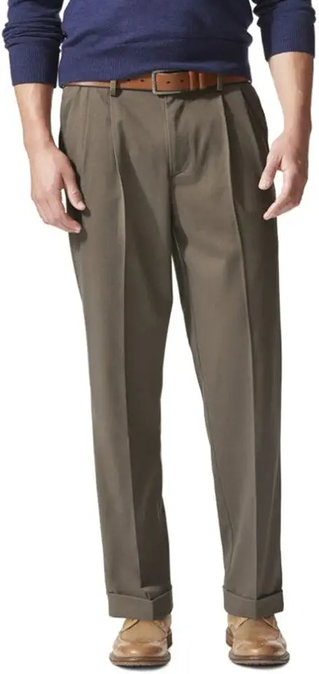 DOCKERS Men's Relaxed Fit Comfort Khaki Pants-Pleated