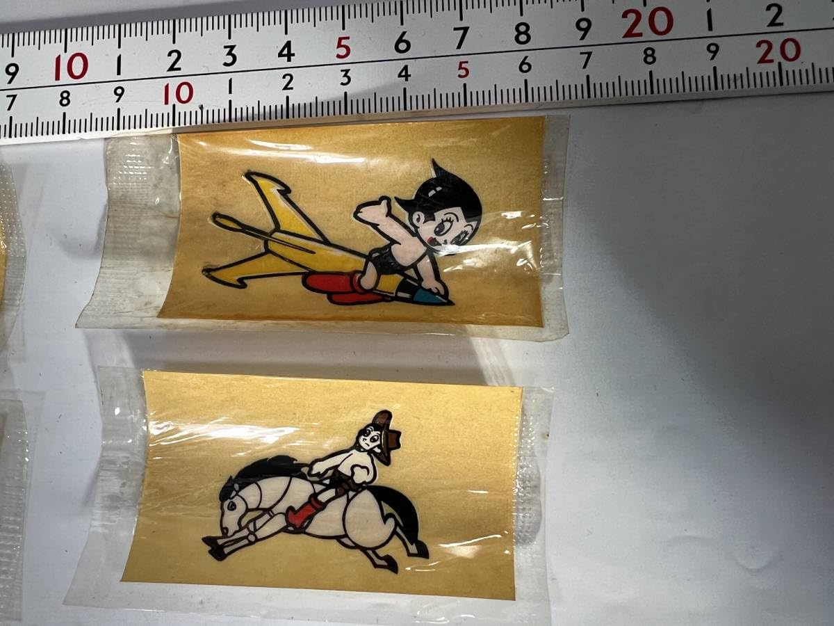 Amazon.co.jp: あり 明治 マーブルチョコ ノベルティ 鉄腕アトム