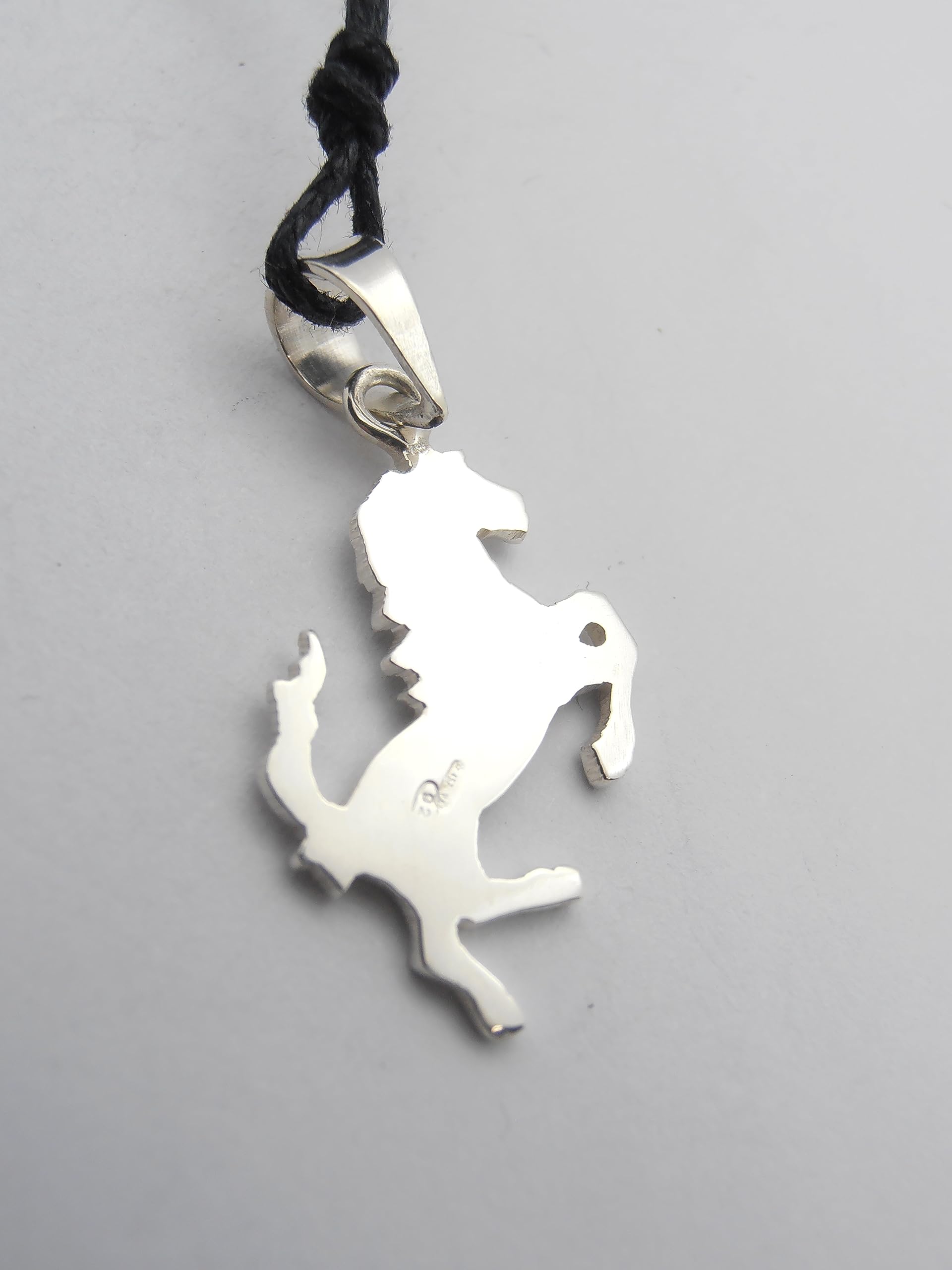 Cavallino Rampante : Ciondolo in Argento 925 - Cavallo - Scuderia - stemma - simbolo - logo - pendente -