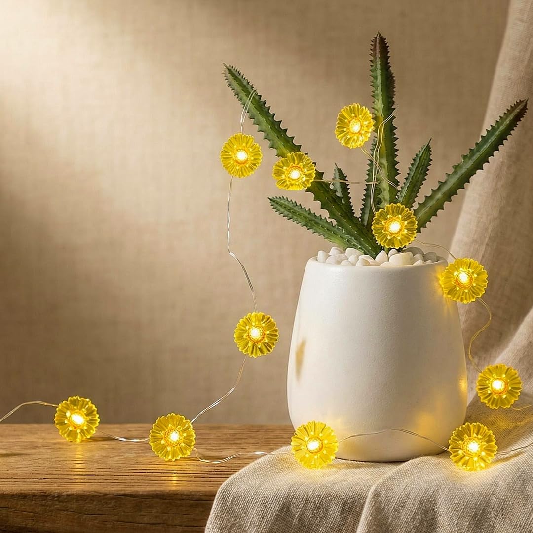 HHMTAKA Flower Fairy String Light 3M Blossom Lights with 30LED Fairy Light Battery Operated Fairy Lights Spring Decoration for Indoors Bedroom Home Wedding Valentine Birthday (Yellow Daisy)