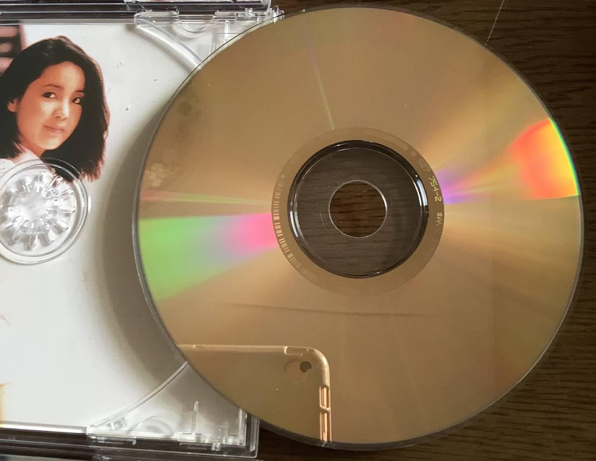 ヒットスーパースター 鄧麗君 4CD　テレサ・テン Amazon.co.jp: 激レア テレサ・テン【Forever Star Teresa