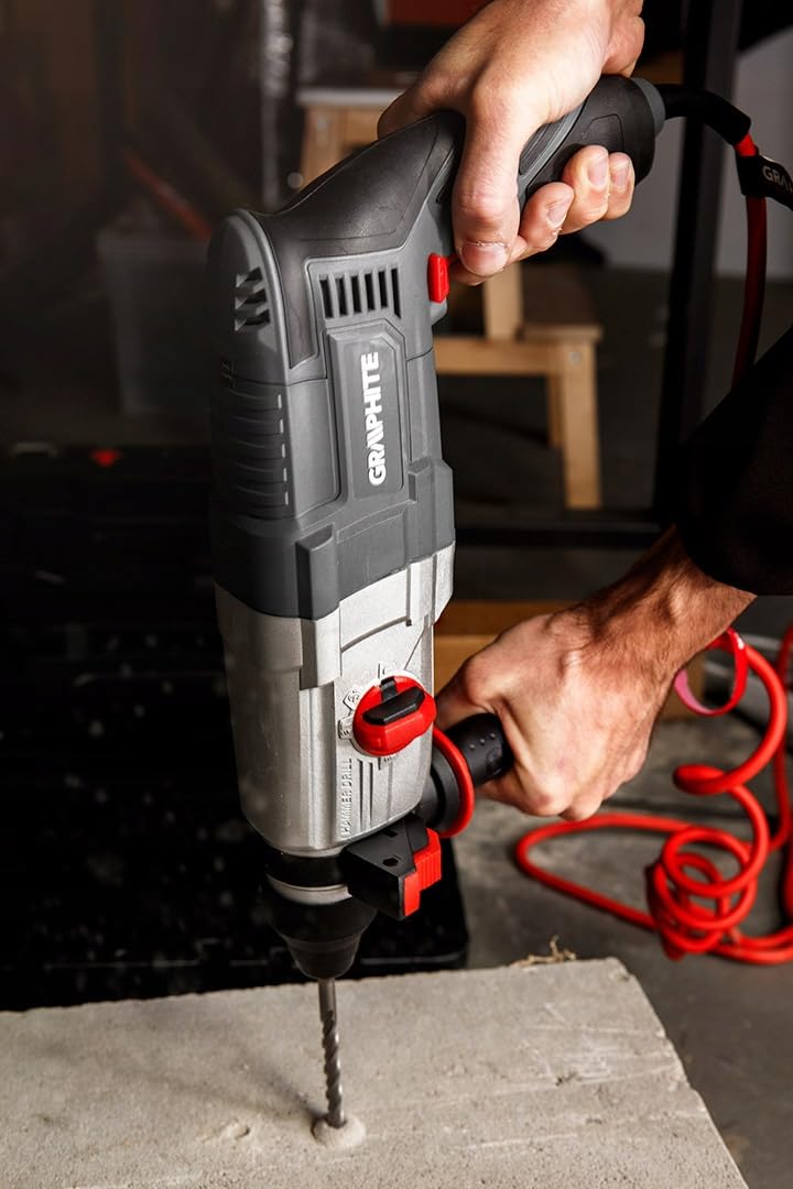 Młotowiertarka młot udarowy wiertarka SDS+ 710W, 2,6J walizka GRAPHITE