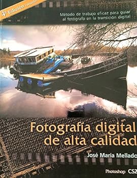 Paperback Fotografía Digital de Alta Calidad [Spanish] Book