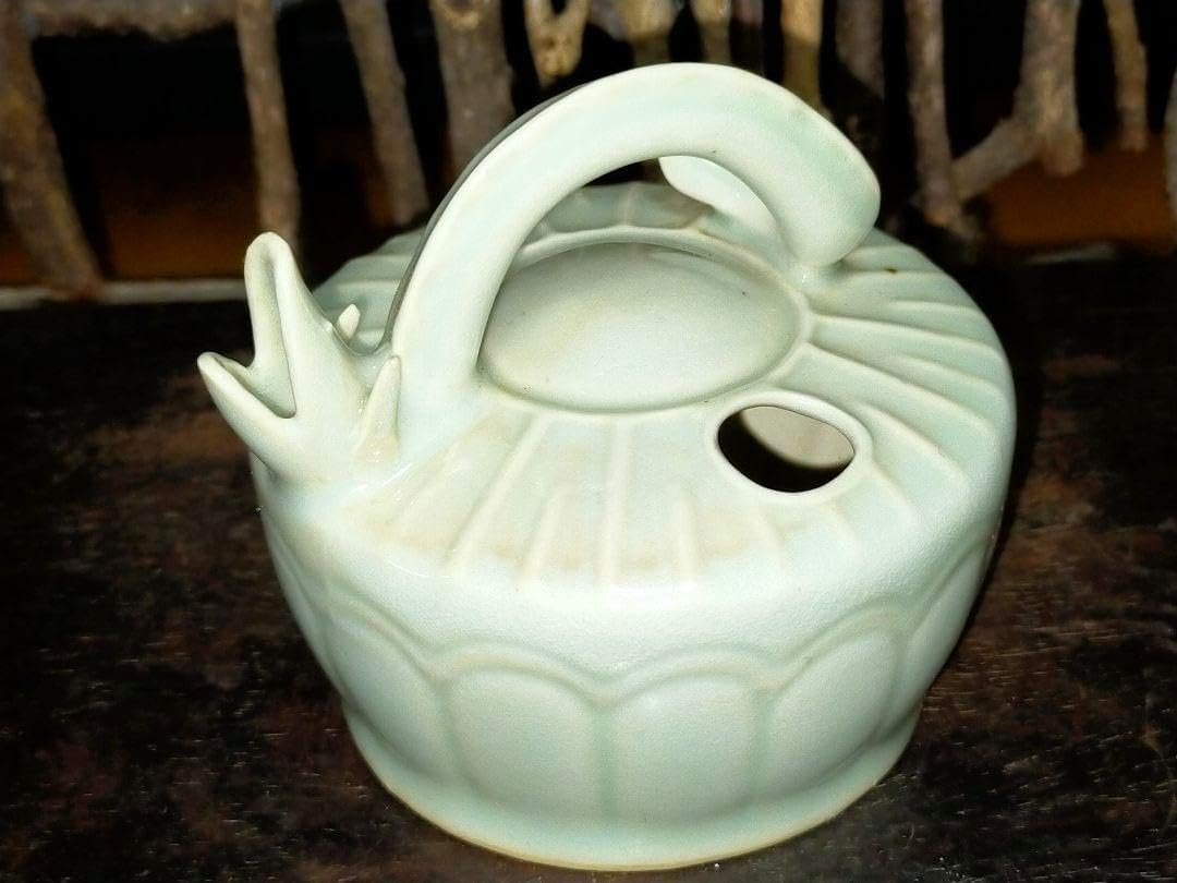 ♥中国　青磁　水滴　書道具　骨董　古玩　筆　墨　硯 中国 青磁 水滴 書道具 骨董 古玩 筆 墨 硯 中国 水滴 青磁 蛙 かえる 書