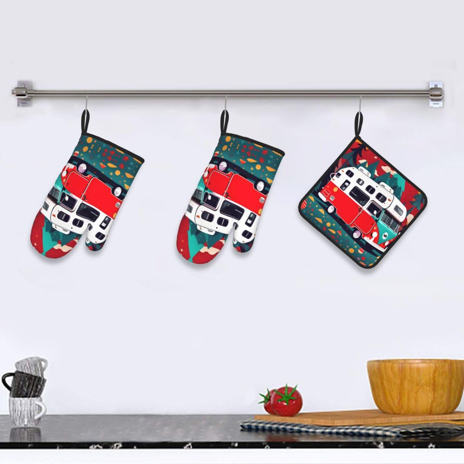 Happy Camper - Set di guanti da forno e presine, set da 4 pezzi