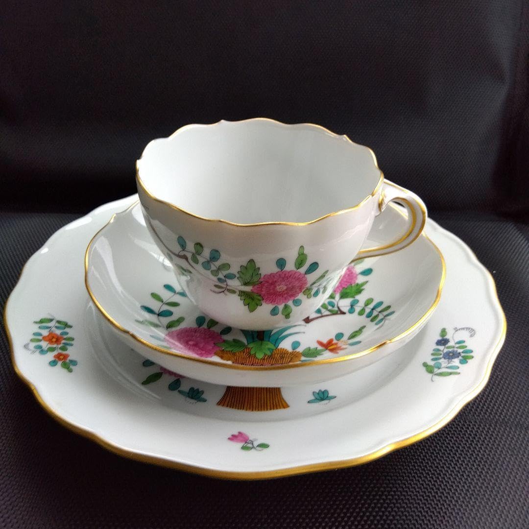 極美品 Meissen マイセン 柿右衛門 トリオカップ&ソーサープレート 極美品 Meissen マイセン 柿右衛門 トリオカップ&ソーサープレート