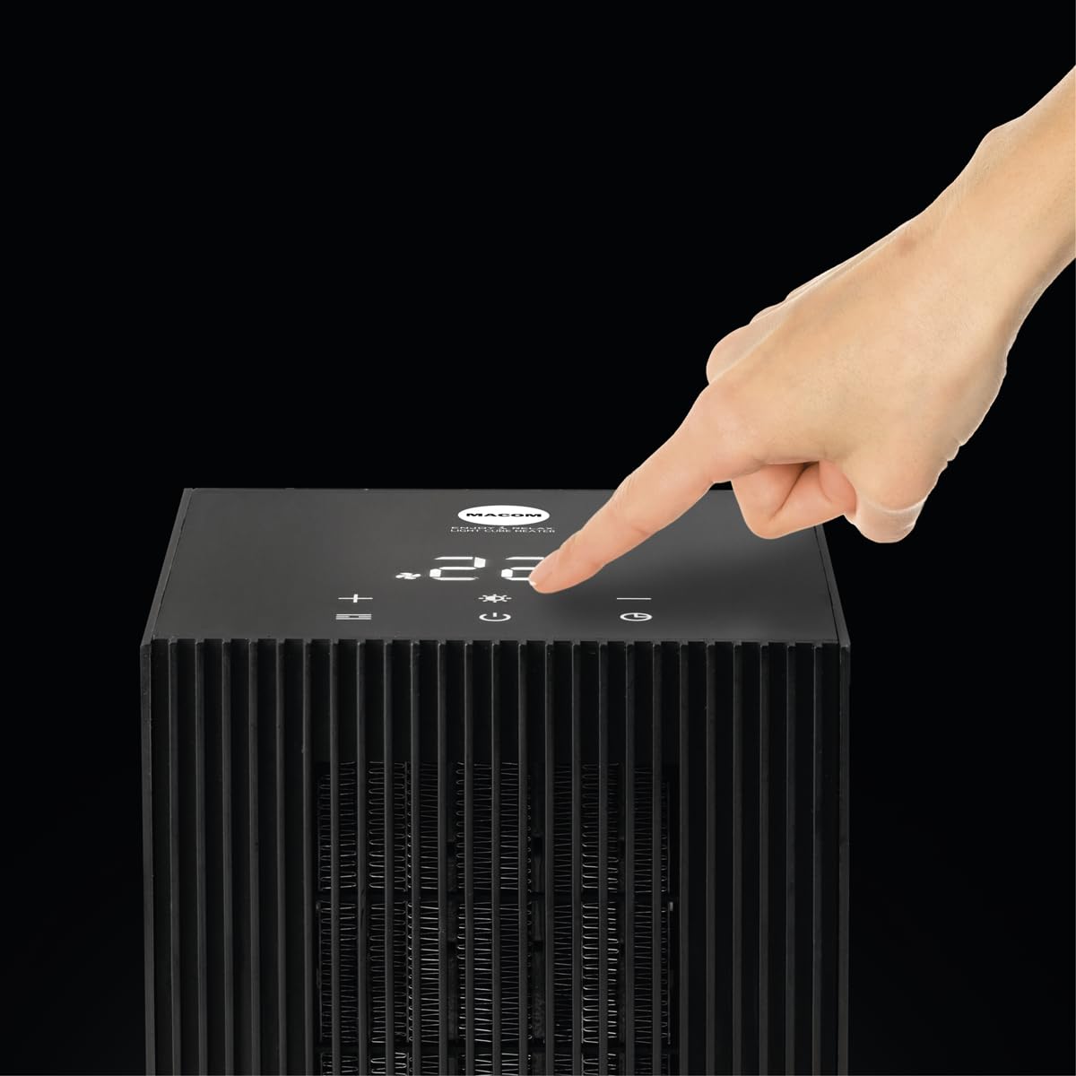 MACOM Termoventilatore Ceramico 2000W con Display LED e Luce Soffusa Atmosfera – Riscaldamento Rapido ed Elegante – Enjoy & Relax 931 Light Cube Heater