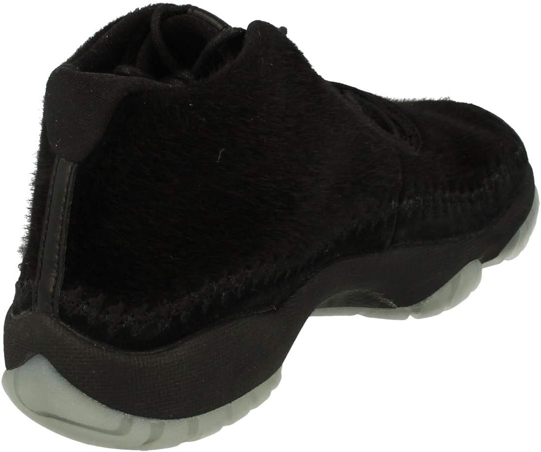 Nike Women's Basketball Trainers in Black Night Maroon - Air Jordan Future AR0726