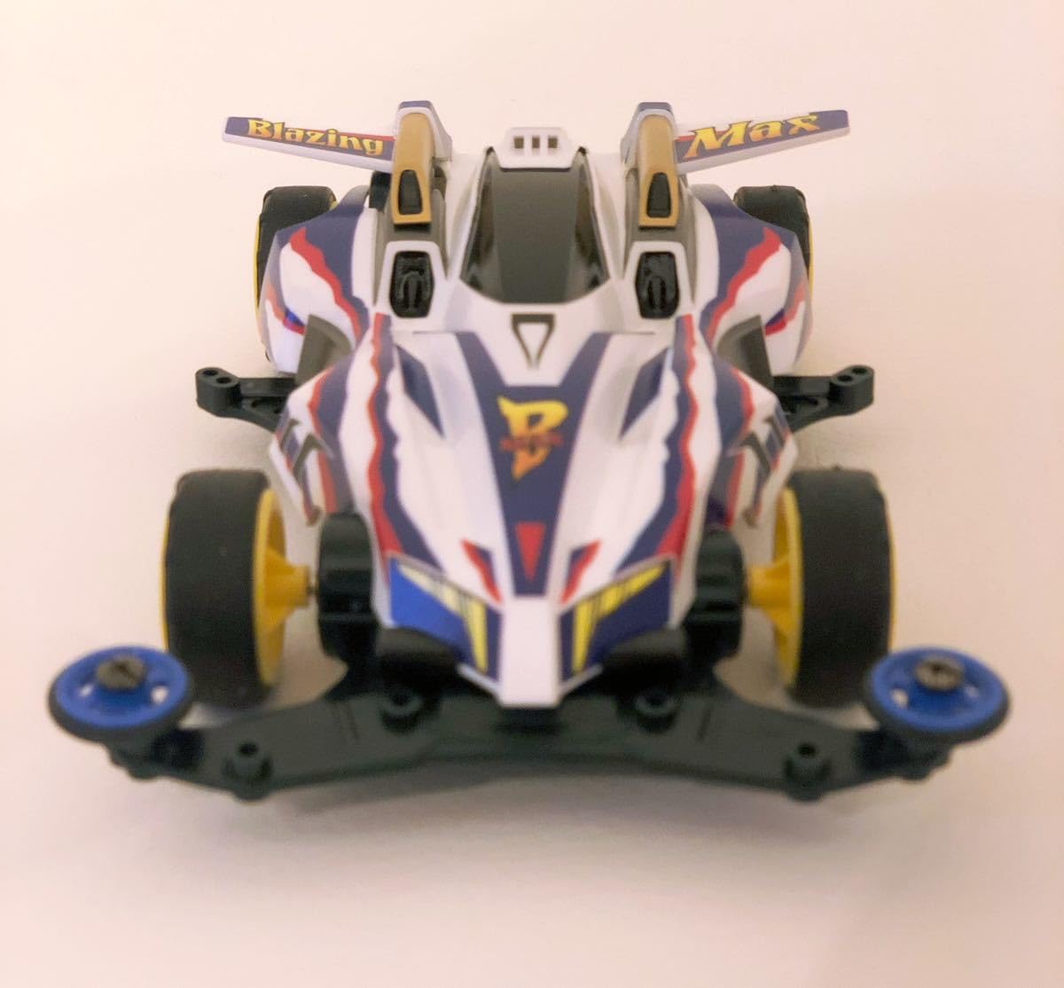 Amazon | 極塗装済みミニ四駆 爆走兄弟レッツ&ゴー ブレイジング