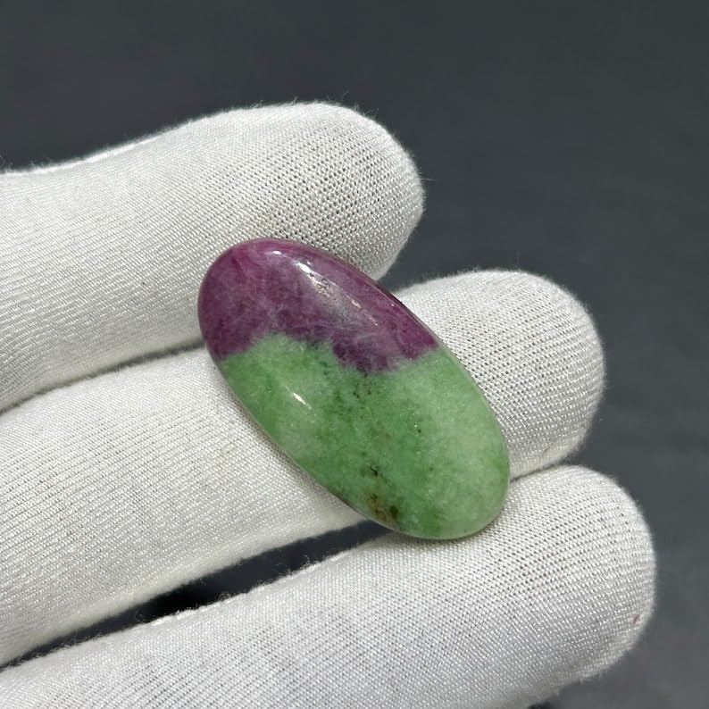 Pierre rubis zoïsite cabochon pour sublimer vos bijoux bohèmes faits main - 3