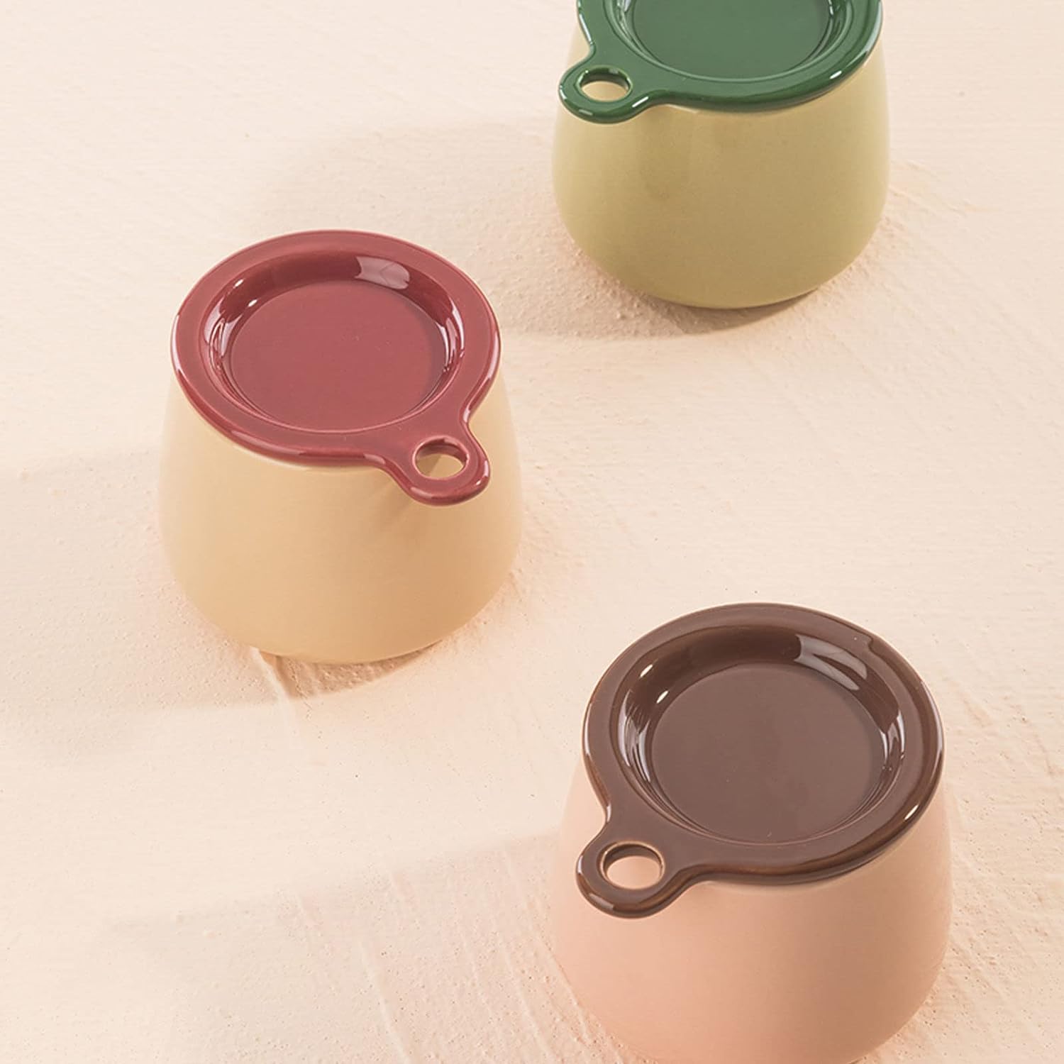 Cukiernica, Cukiernica z pokrywką i łyżeczką, Ceramiczne pojemniki na cukier do kawy, Cukiernica, Pojemnik na cukier Słoik na przyprawy, Solniczka Pojemnik na przyprawy – różowy – 230 ml (kolor: różow