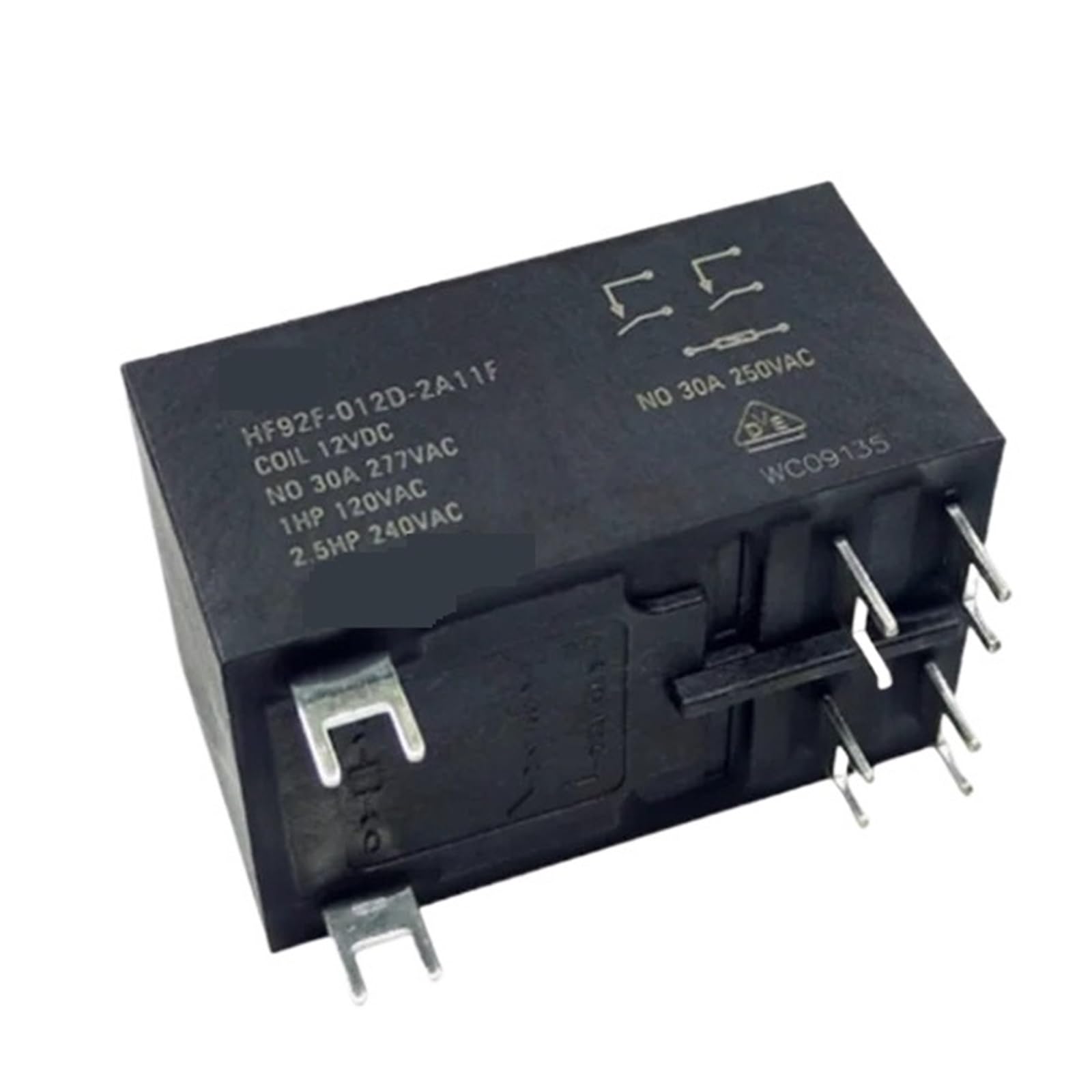 HF92F-012D-2A11F relais 12VDC 30A pour remplacer un commutateur défectueux et éviter les surcharges