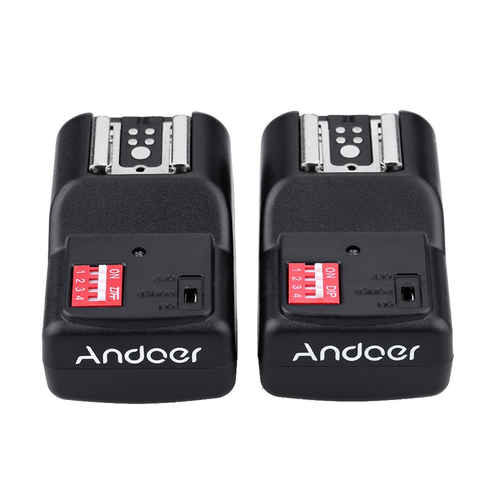 Andoer Trigger Flash a 16 canali, include 1 trasmettitore, 2 ricevitori, 1 cavo di sincronizzazione