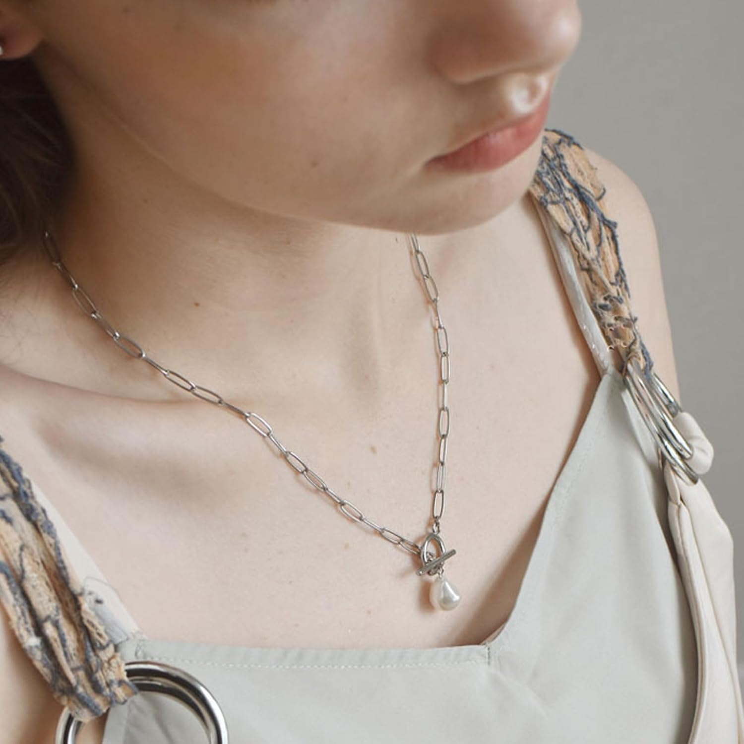 Baroque Pearl Paperclip Toggle Necklace for Women Gold Paperclip Chain Necklace Pearl Jewelry Christmas Gift for Girlfriend Wife - Image 5