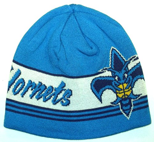 Bonnet adidas New Orleans Hornets Cuffless pour ne plus souffrir du froid aux oreilles