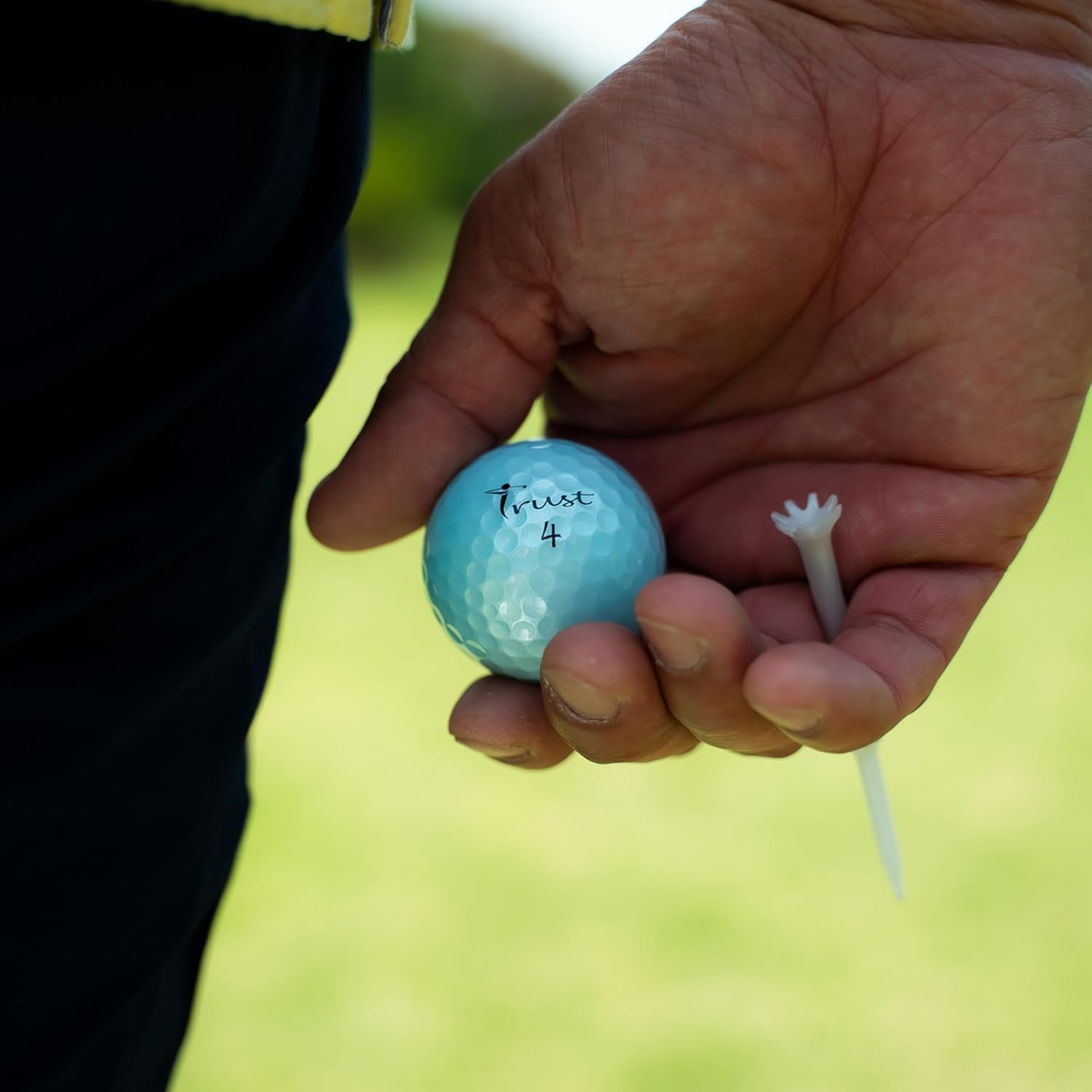 Trust Golf Balls - Aurora & Rosa Crystal Urethane Series | Eye-Catching & Easy to Spot | Maximum Distance, Soft Feel, Straight Flight, & Greenside Control | Blue, Orange, Pink, Yellow | 12 or 48 Balls