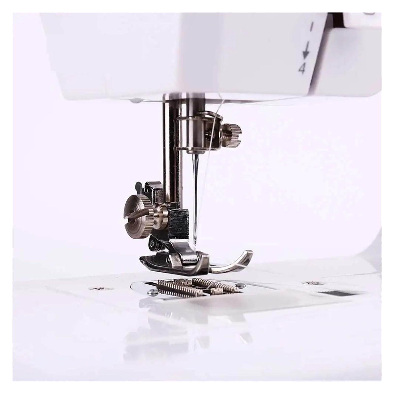 Máquina De Coser Con 12 Patrones Puntadas Incorporados, Miniluz Nocturna Portátil For El Hogar, Stent Metal Inverso Potente Silenciosa Y Estable(Sewing machine B)